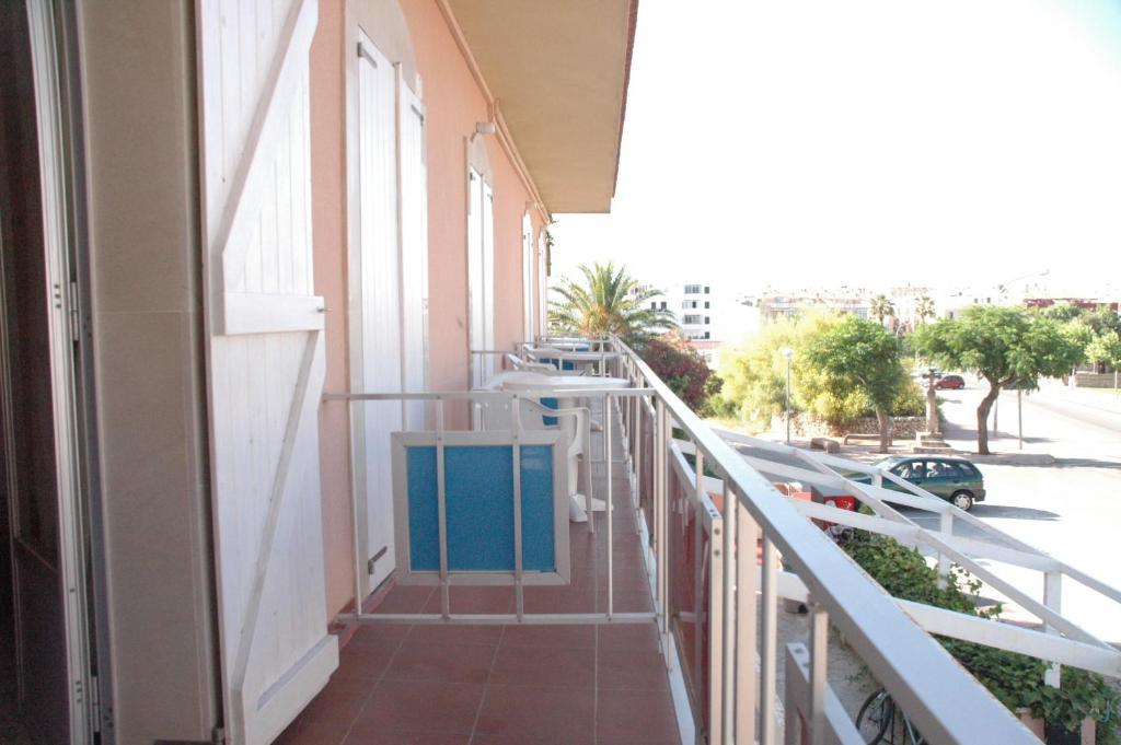 Hostal Paris Ciutadella Ciutadella  Habitación foto