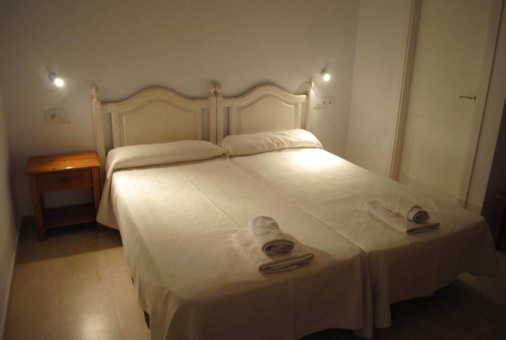 Hostal Paris Ciutadella Ciutadella  Habitación foto